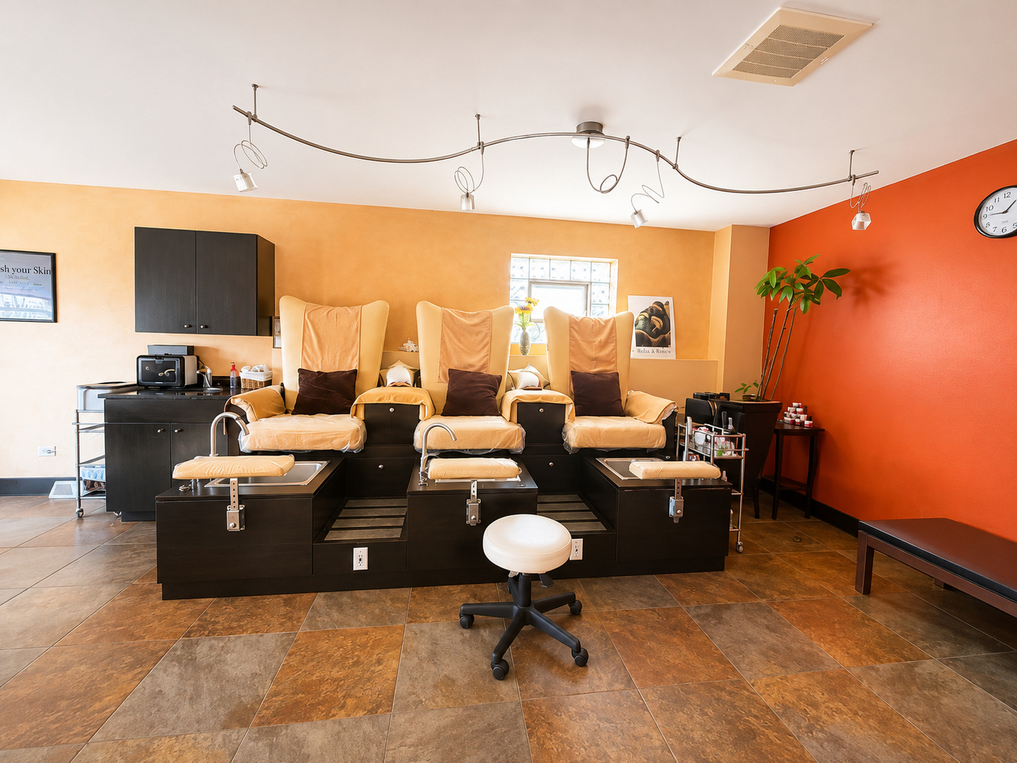 12722616 Property Photo 2