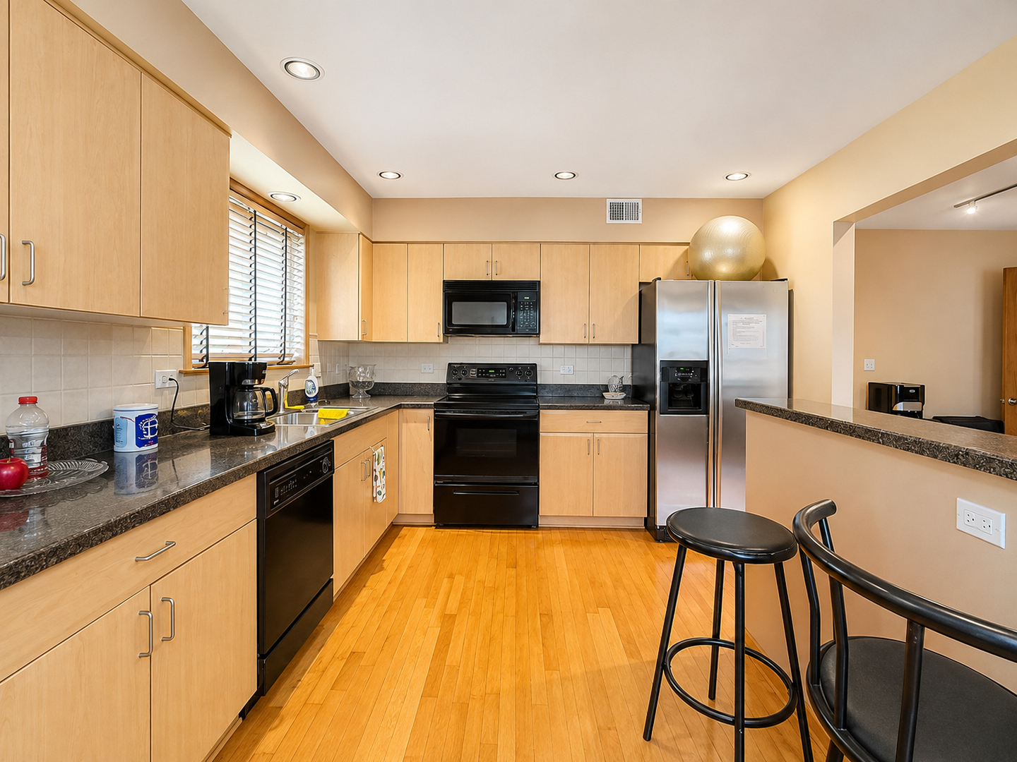 12722616 Property Photo 18