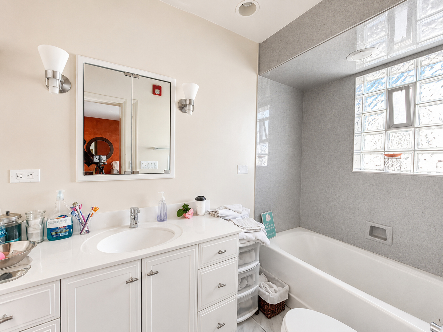 12722616 Property Photo 40