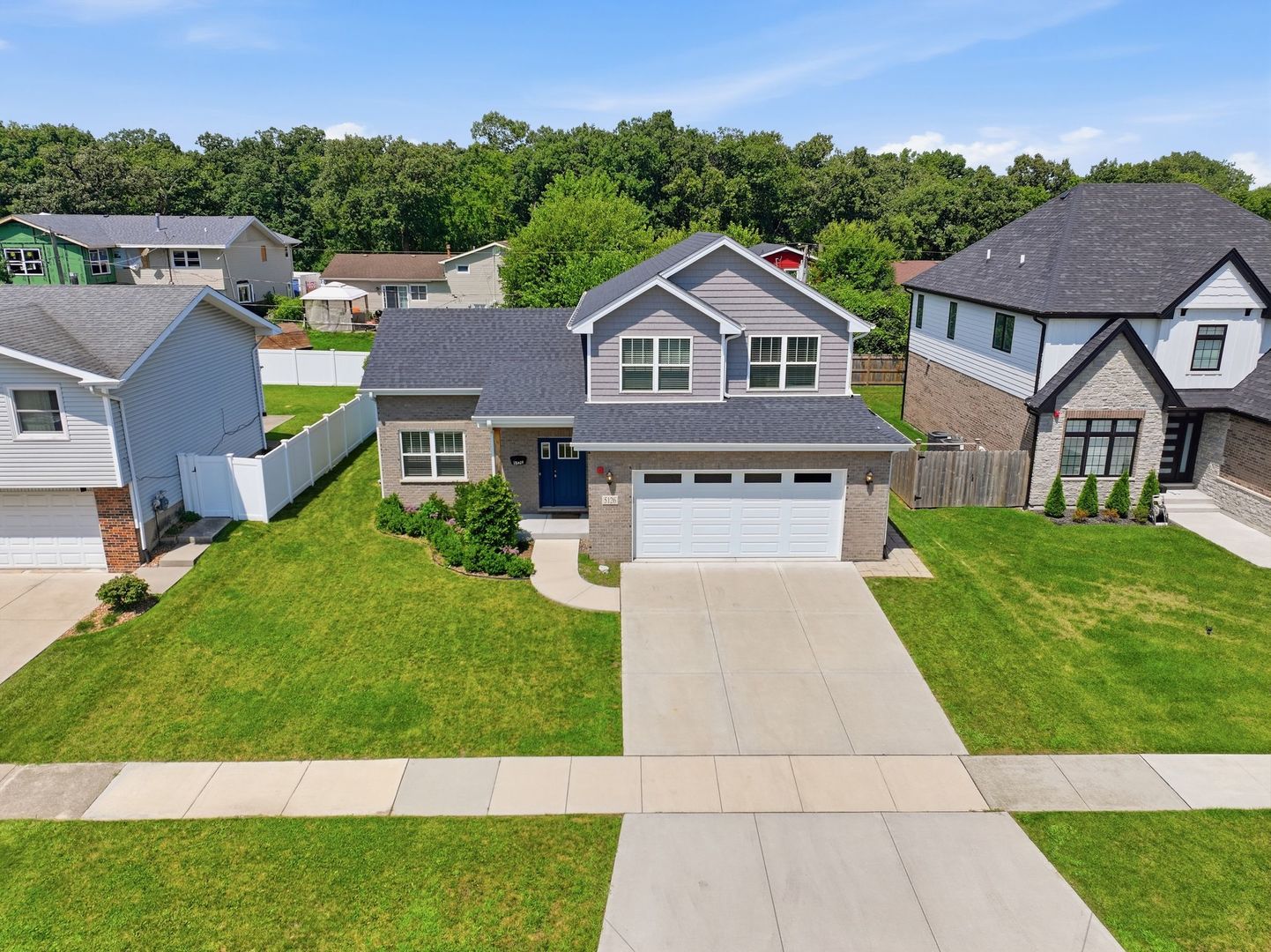 5126 Aldersyde Road Property Photo 1