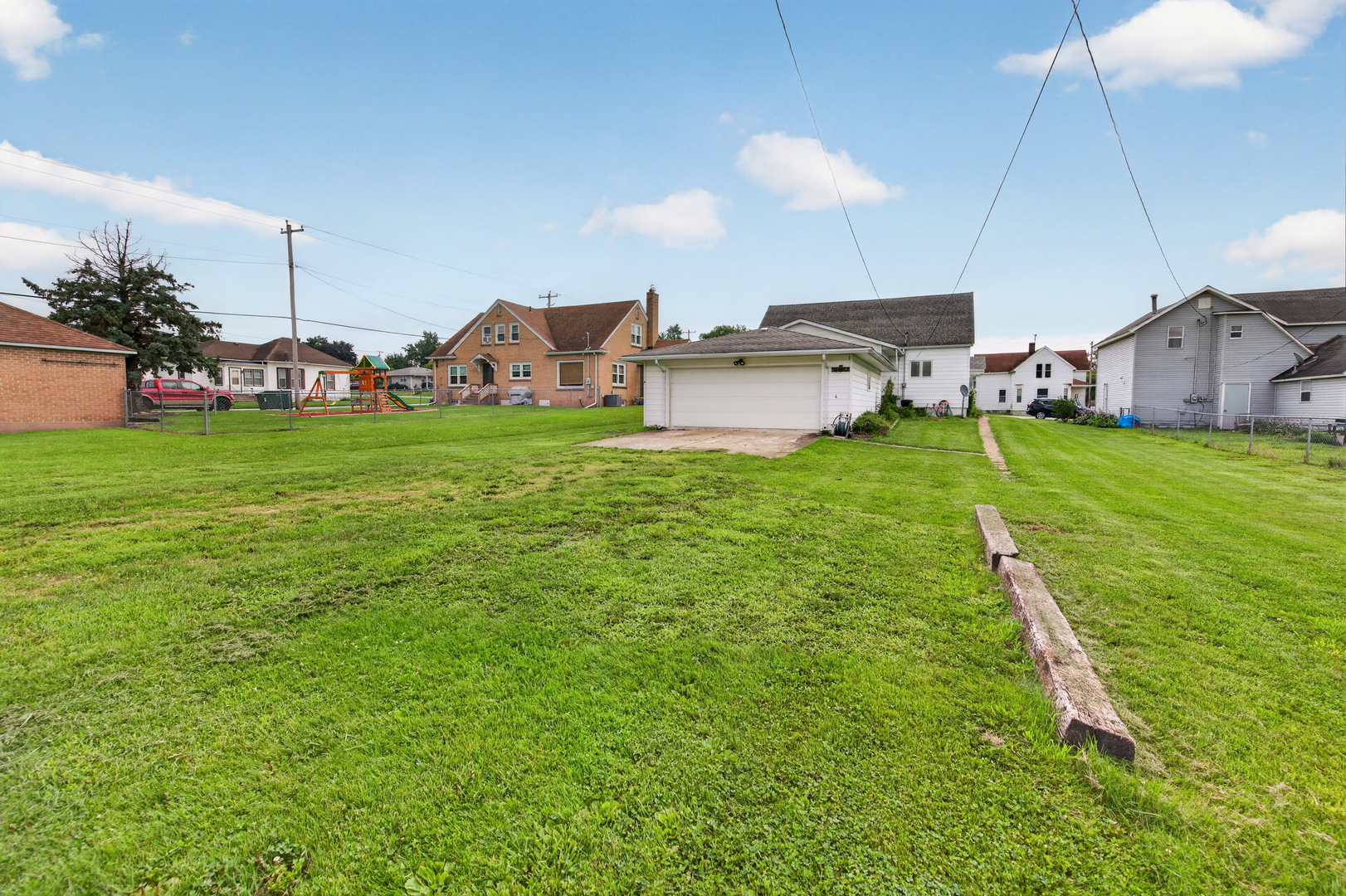 403 Washington Avenue Property Photo 3