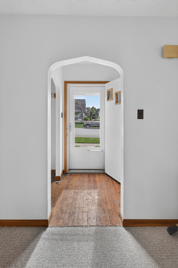 403 Washington Avenue Property Photo 5