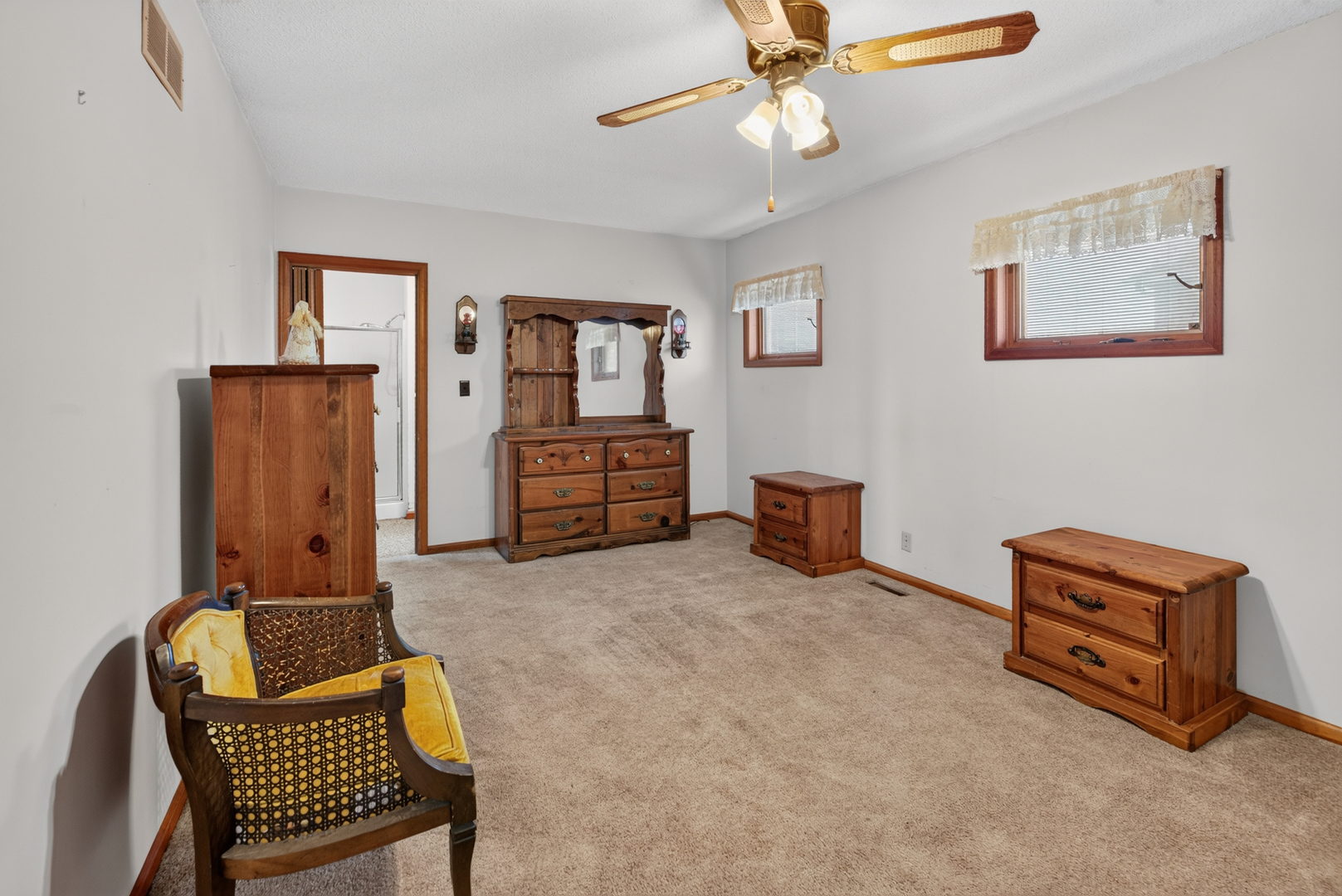 403 Washington Avenue Property Photo 15