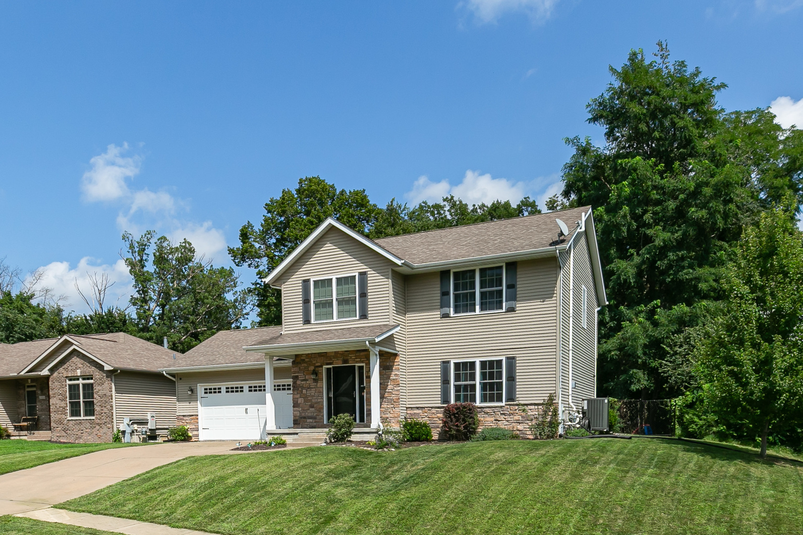2986 16th Street Court Property Photo 4