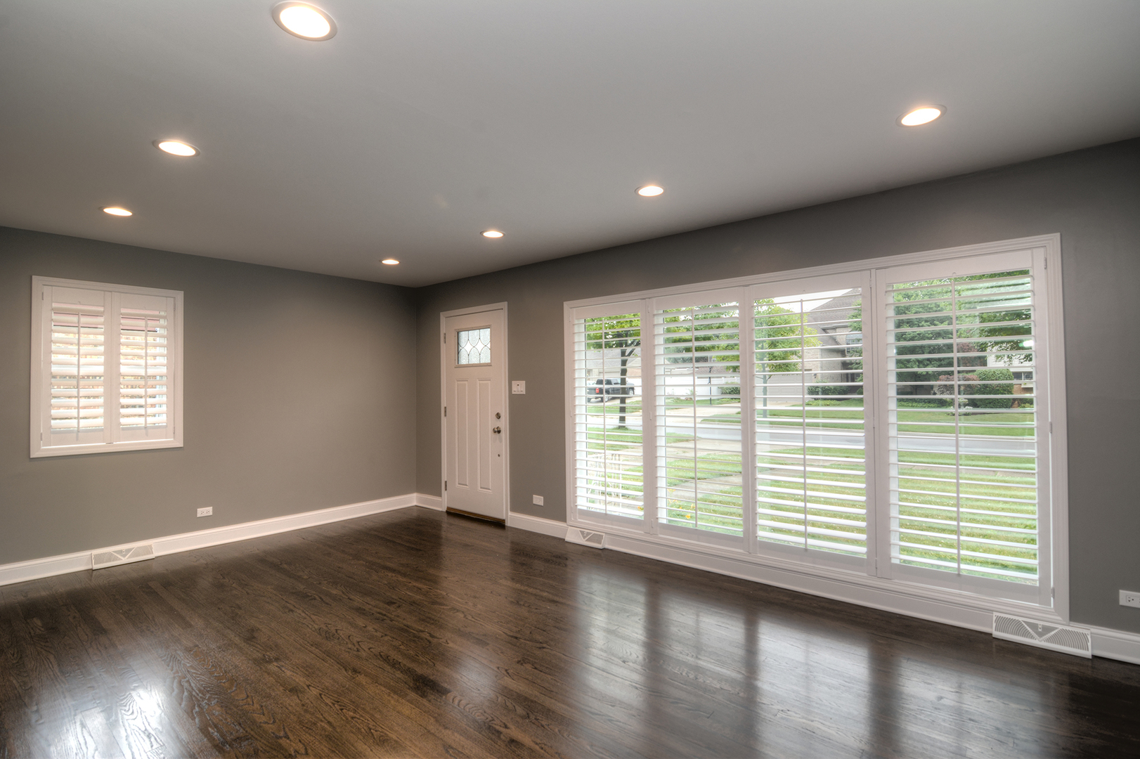 465 W Fremont Avenue Property Photo 4