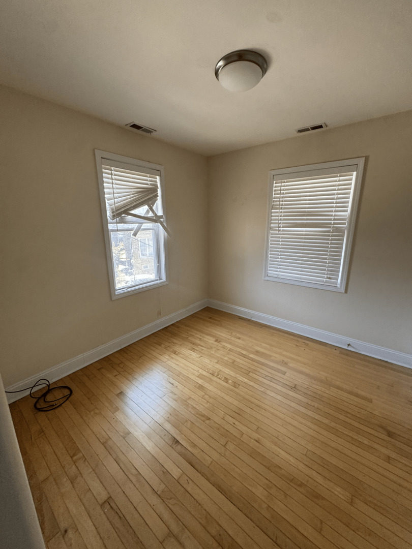 7555 N Rogers Avenue Property Photo 2