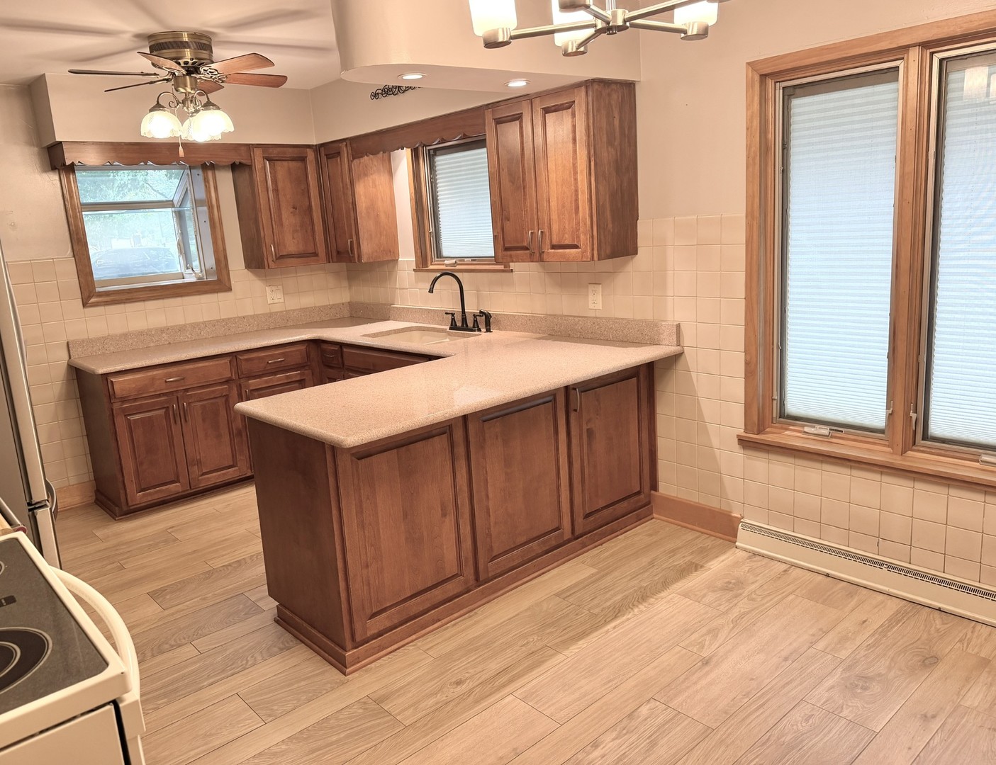 205 Oak Street Property Photo 5