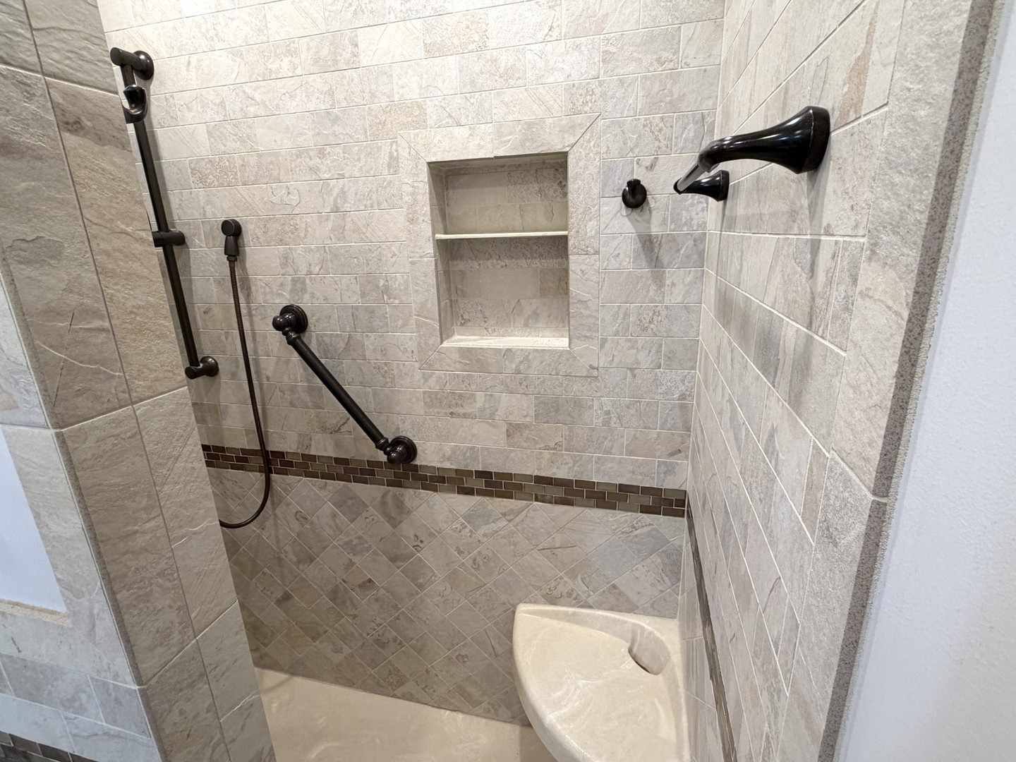 205 Oak Street Property Photo 19