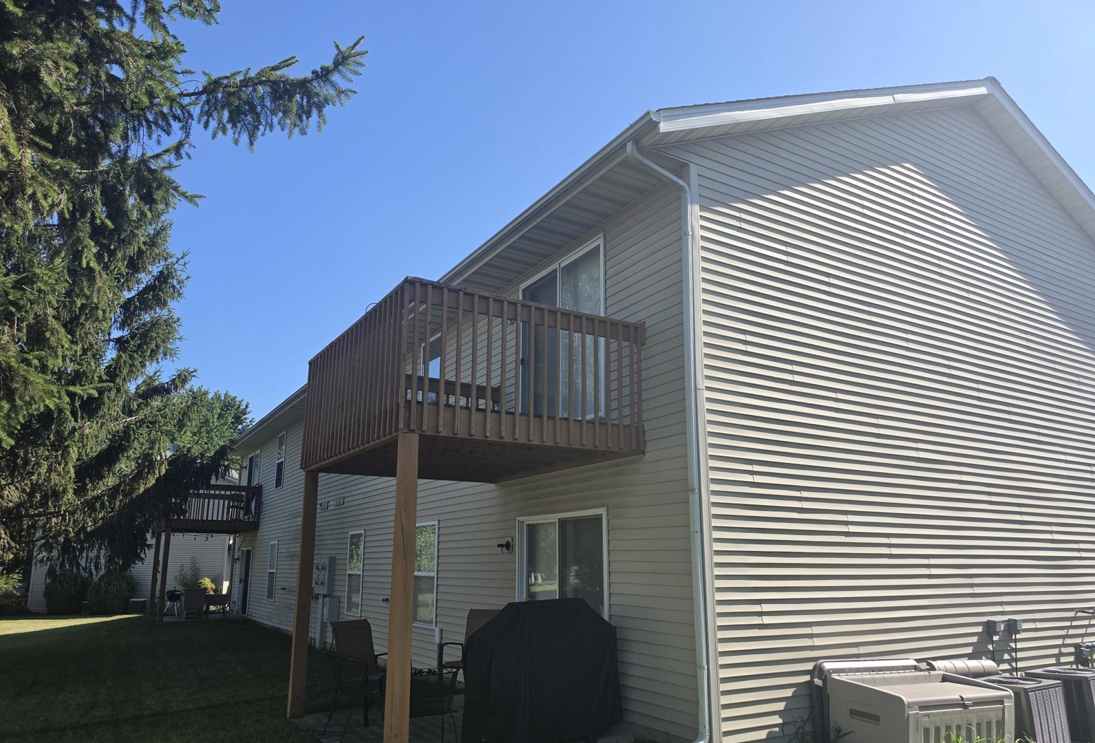 4968 Pine Meadow Parkway Property Photo 3