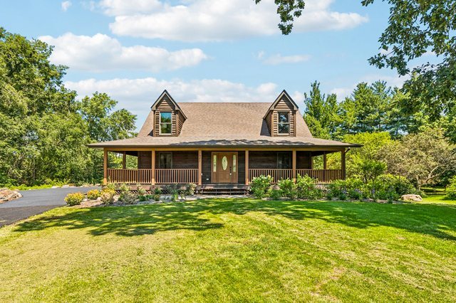 1921 Annettes Circle Property Photo 1