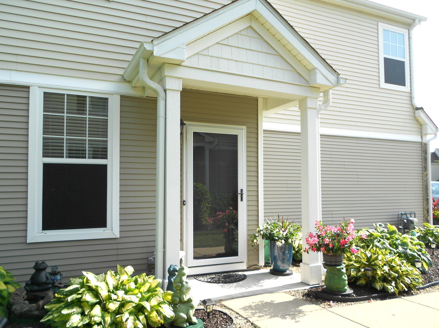 1950 Cobblestone Drive Property Photo 1