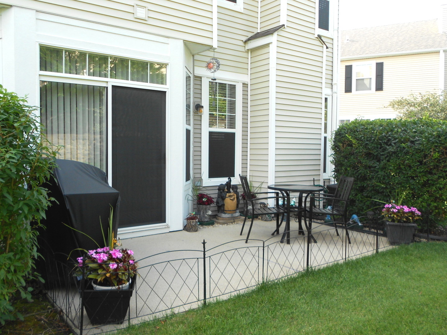 1950 Cobblestone Drive Property Photo 3