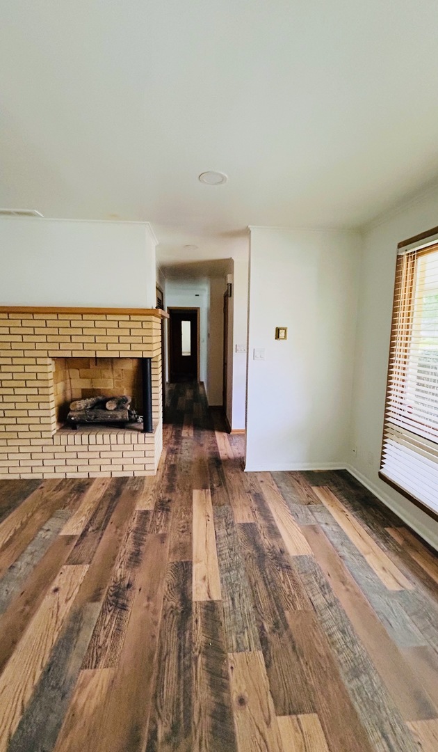 4103 Crestview Drive Property Photo 3