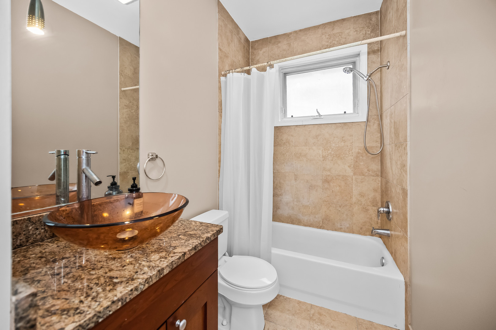 3565 S King Drive 1 Property Photo 18