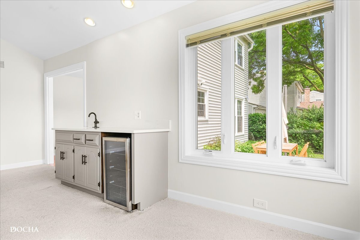1012 Bainbridge Drive Property Photo 18