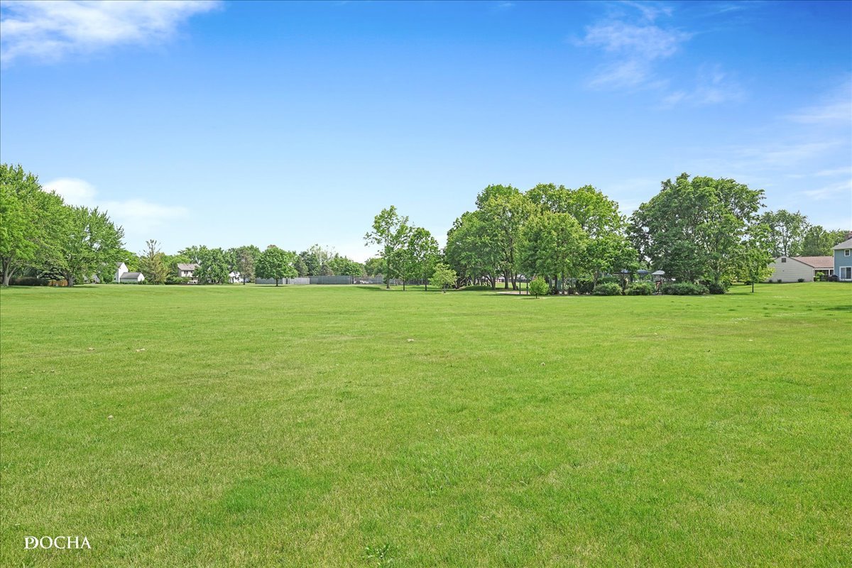 1012 Bainbridge Drive Property Photo 44