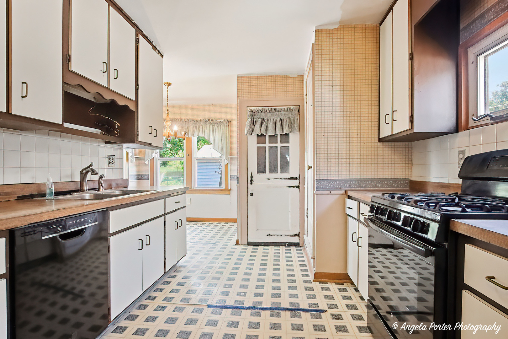 602 Judge Avenue Property Photo 11