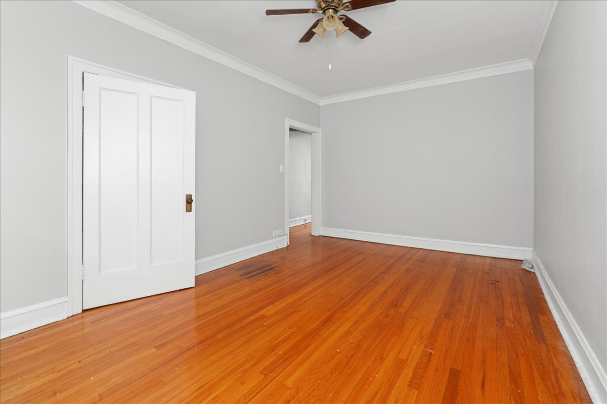 2348 W Addison Street D2 Property Photo 8