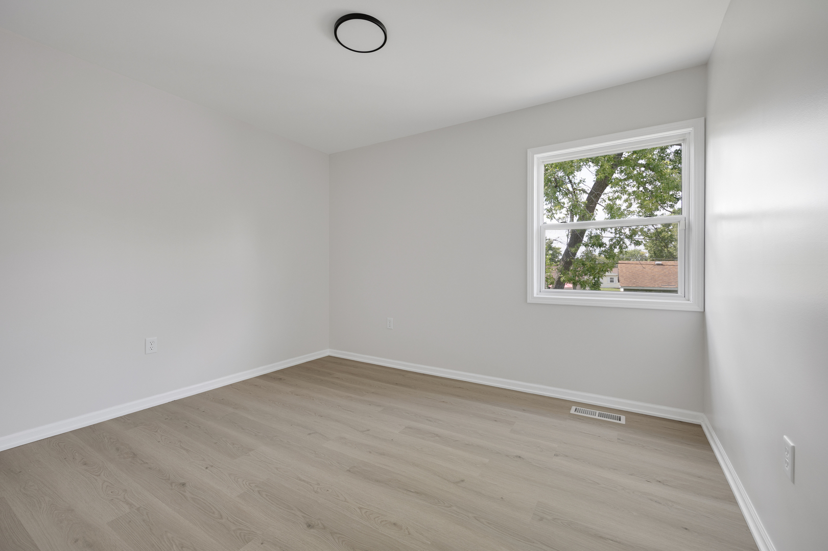 206 Ridge Circle Property Photo 10