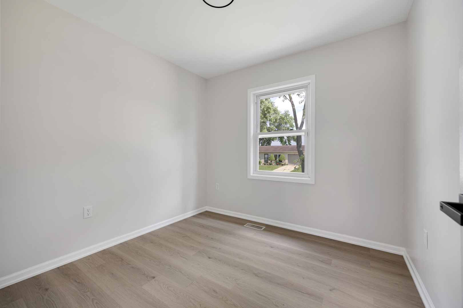 206 Ridge Circle Property Photo 11