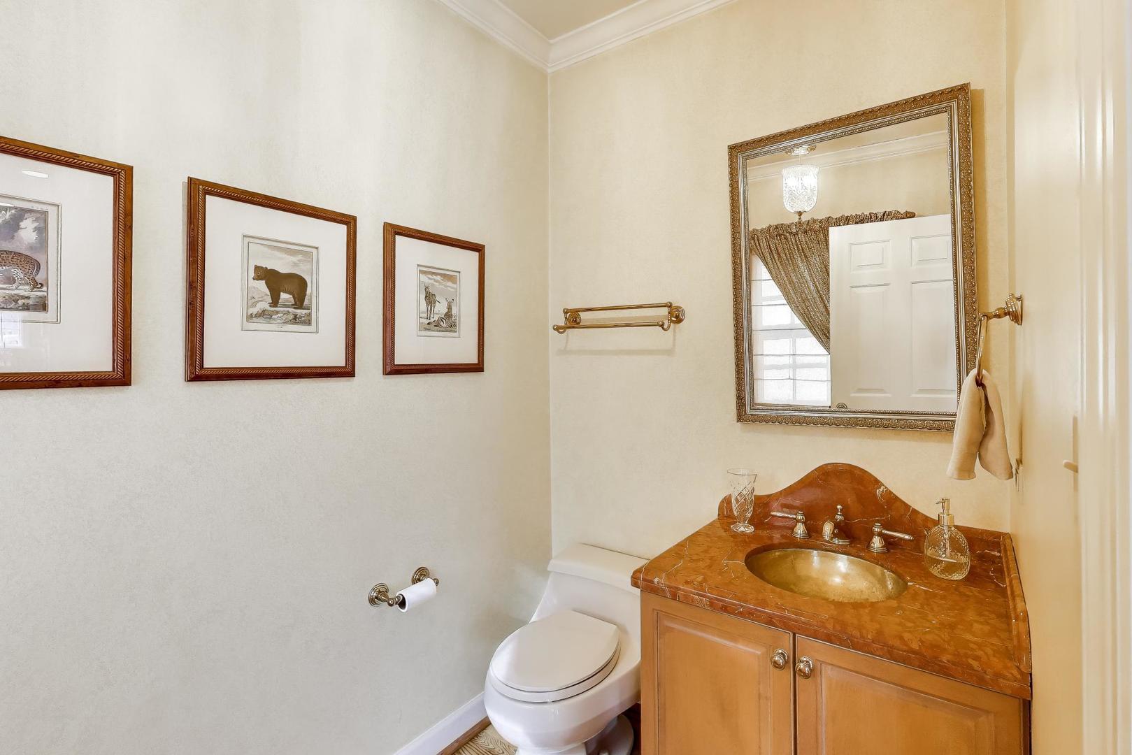 1135 Buttonwood Lane Property Photo 15