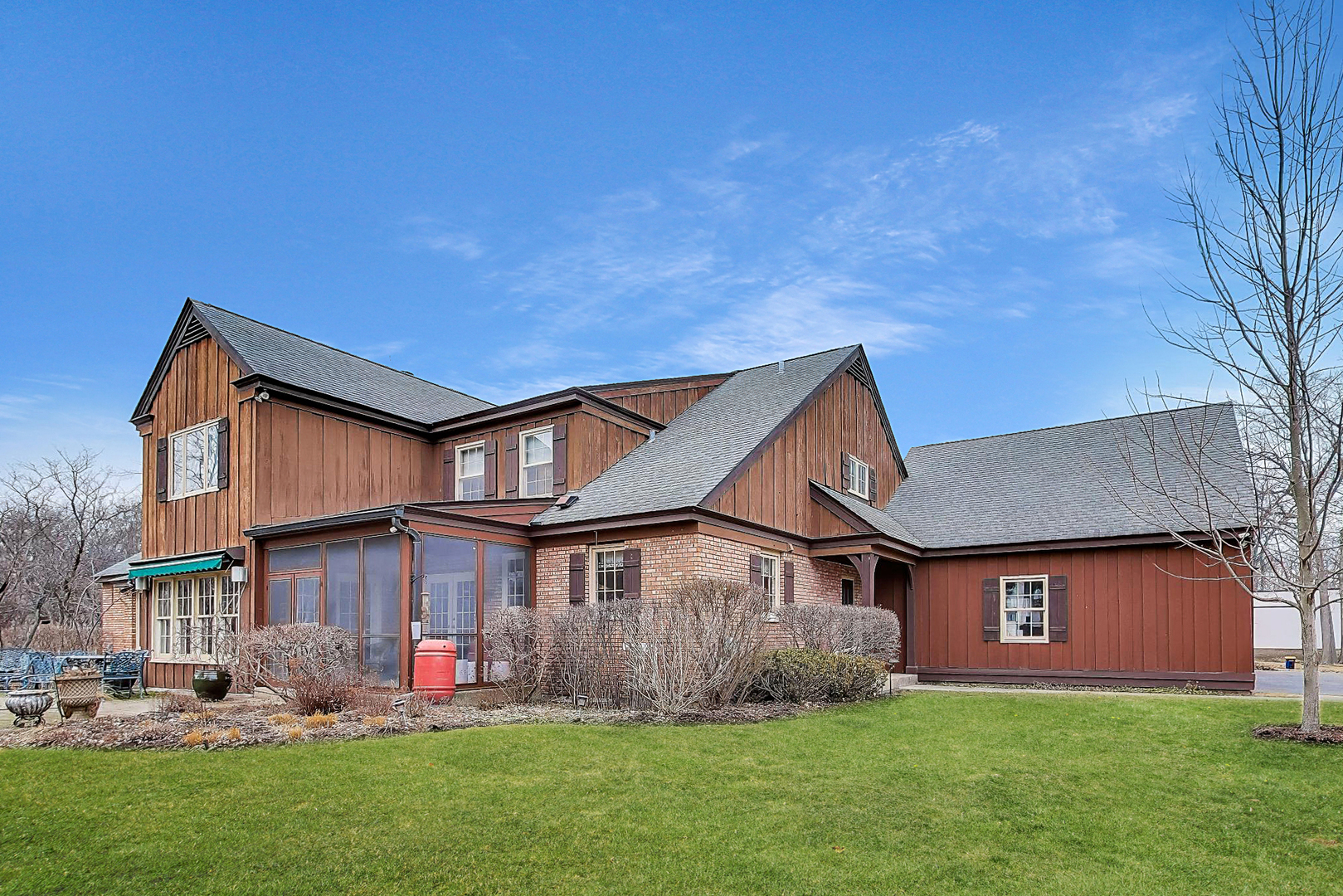 1135 Buttonwood Lane Property Photo 48