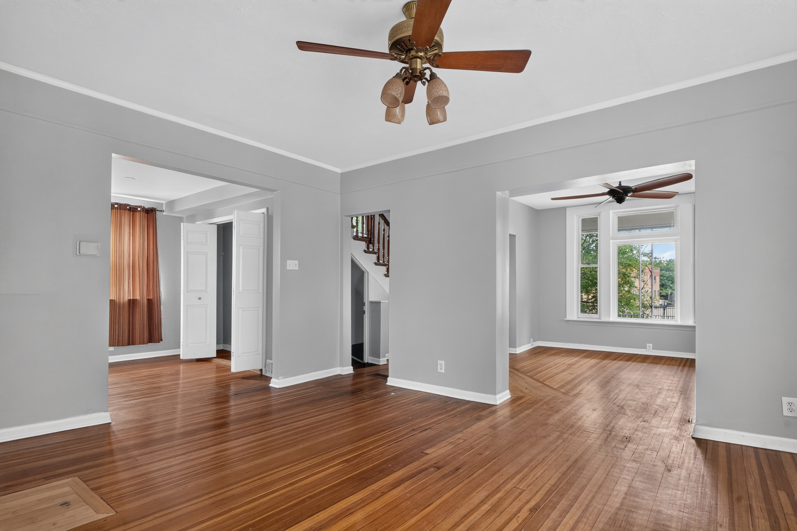 4122 N Kostner Avenue Property Photo 5
