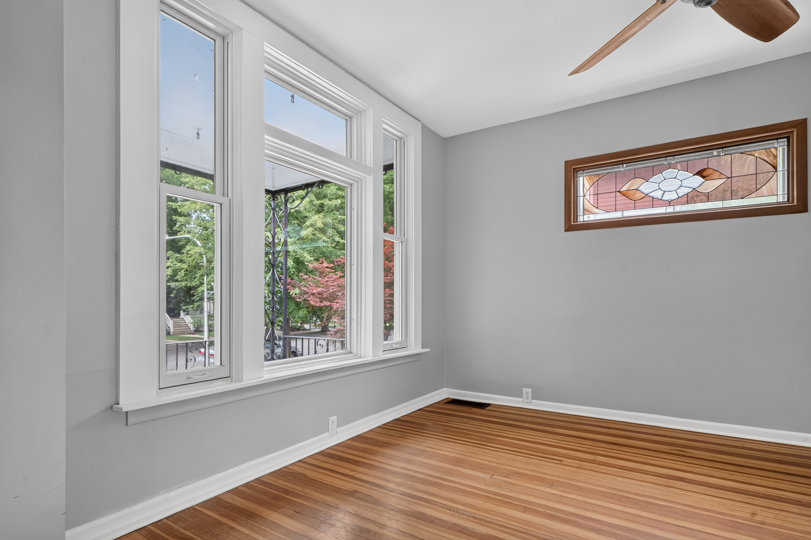 4122 N Kostner Avenue Property Photo 7