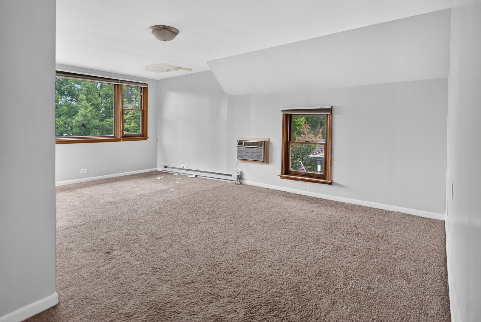 4122 N Kostner Avenue Property Photo 17