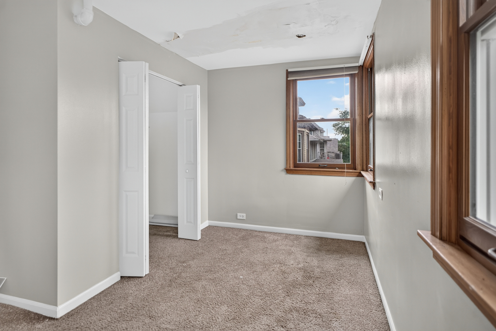 4122 N Kostner Avenue Property Photo 29
