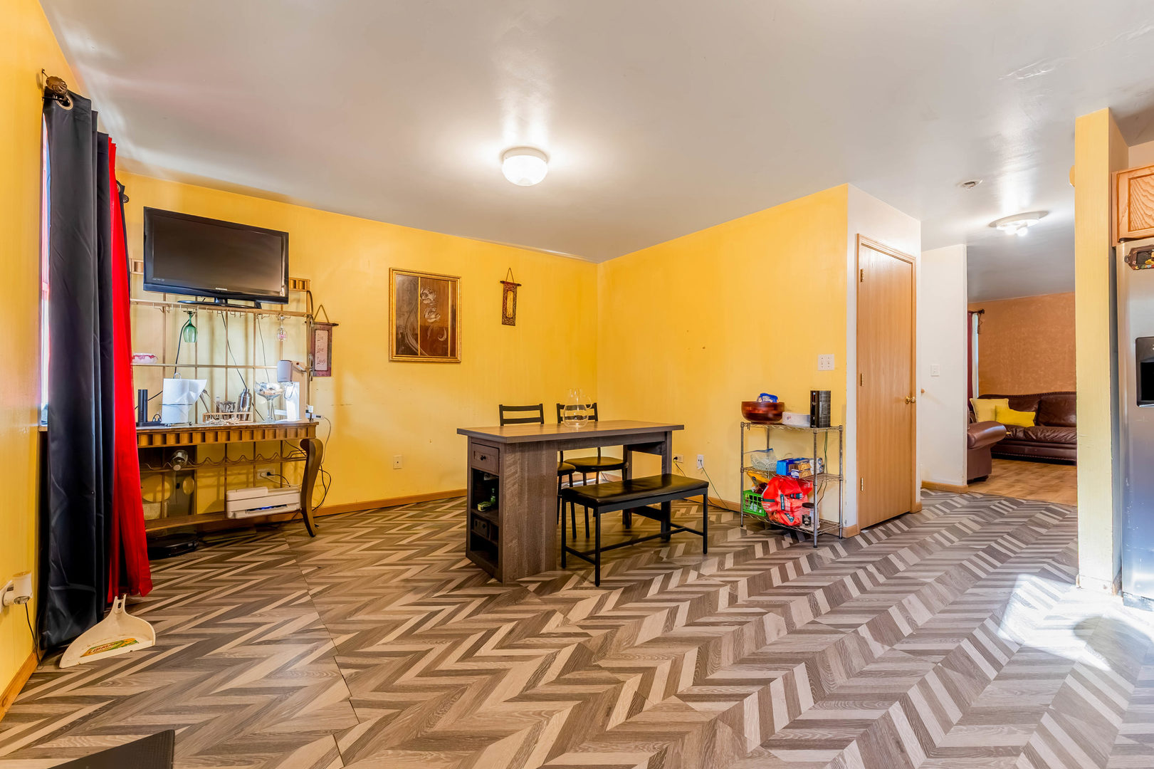 1640 S Ridgeway Avenue Property Photo 8