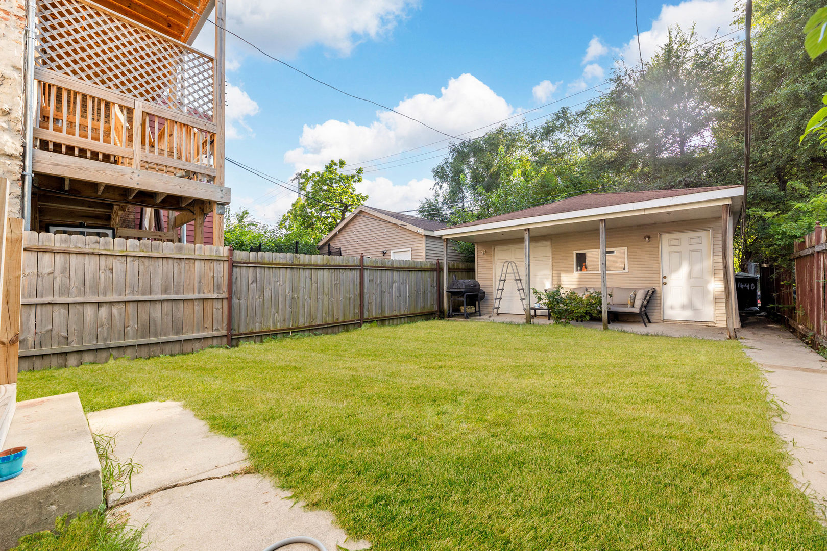 1640 S Ridgeway Avenue Property Photo 23