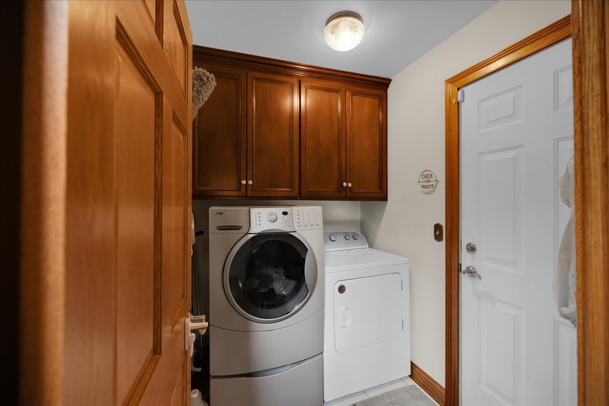 236 Isleview Drive Property Photo 13