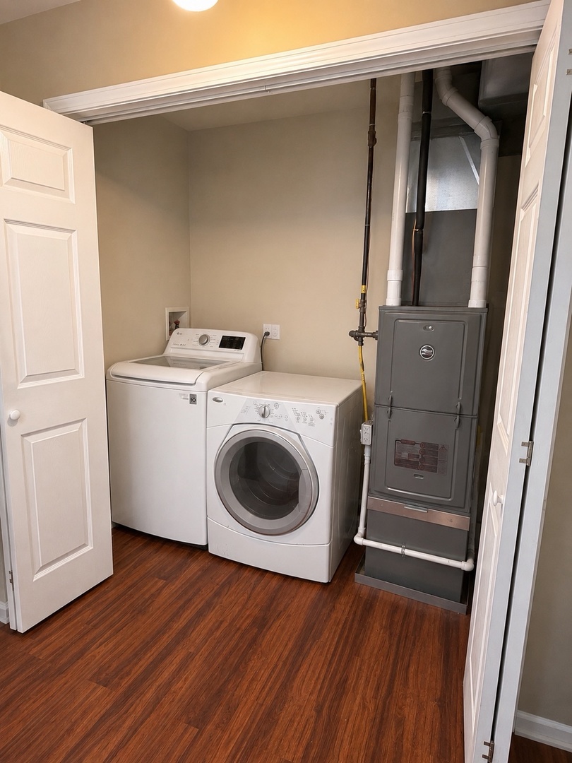 1401 E 72nd Place Property Photo 3