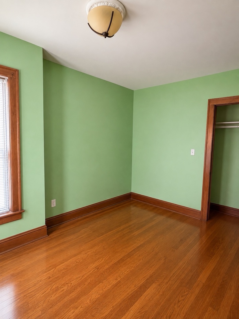 1401 E 72nd Place Property Photo 19