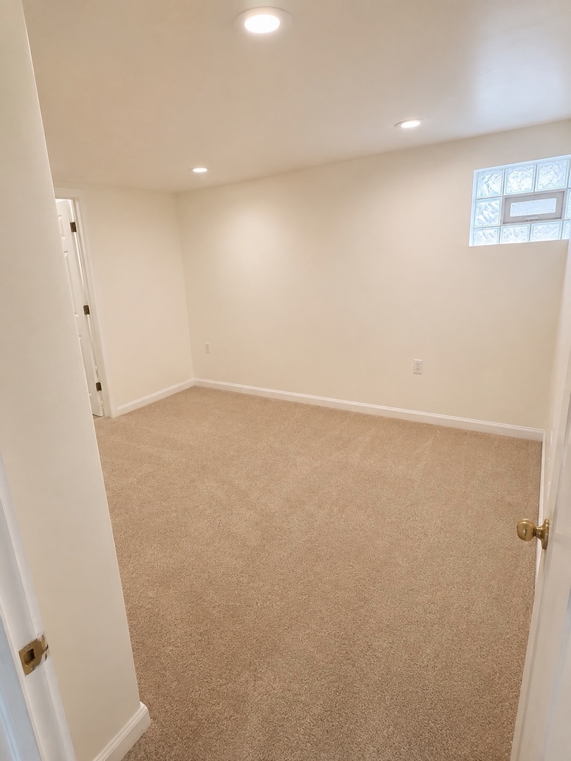 1401 E 72nd Place Property Photo 22