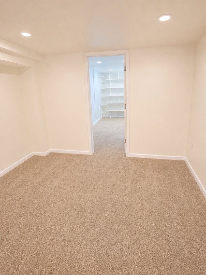 1401 E 72nd Place Property Photo 23