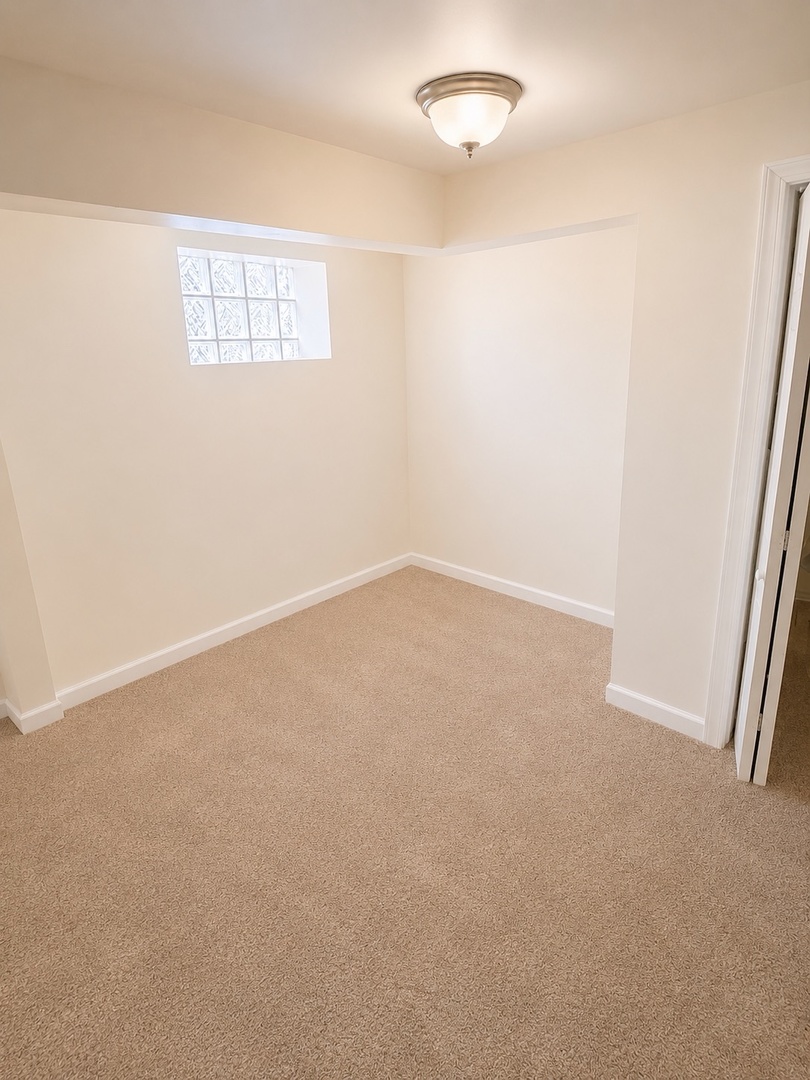 1401 E 72nd Place Property Photo 25