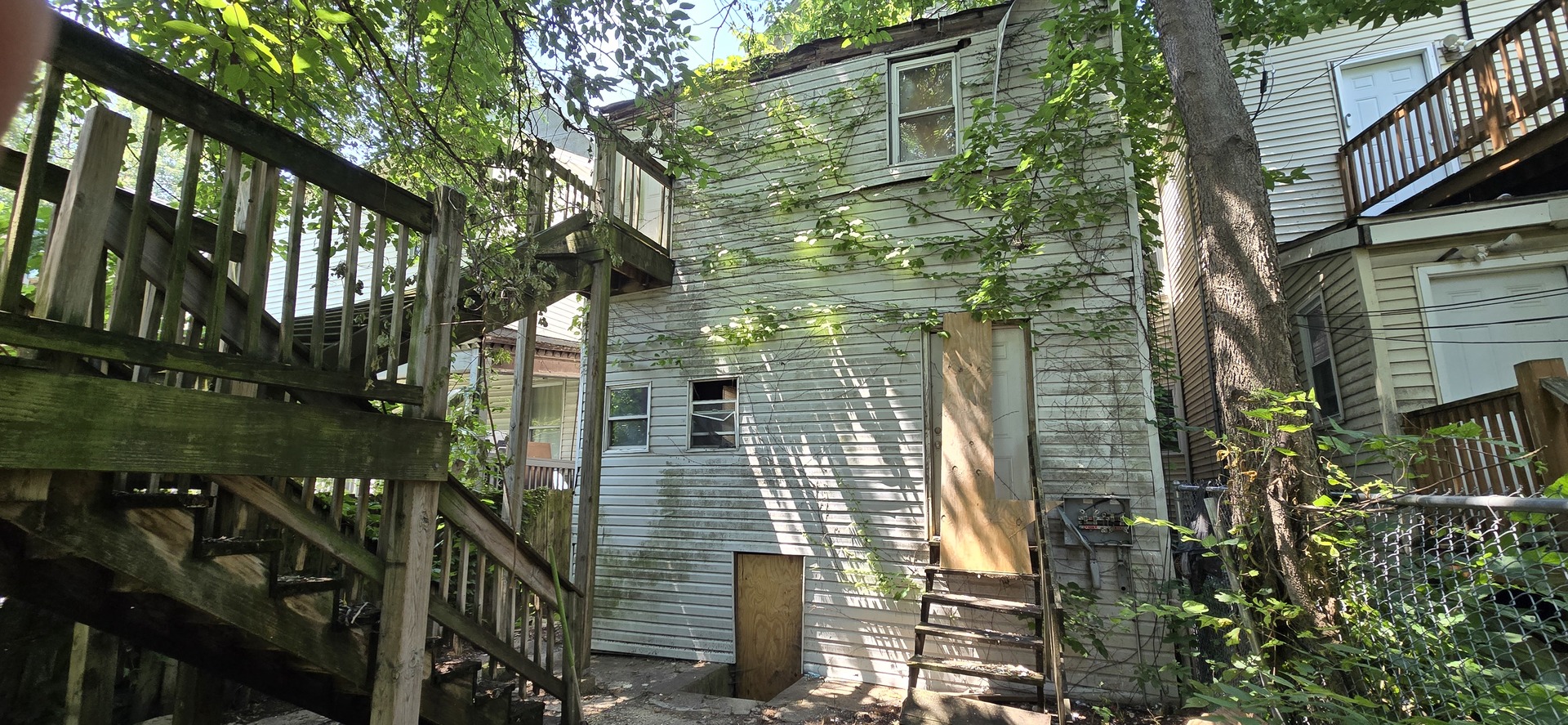 7133 S Eggleston Avenue Property Photo 5