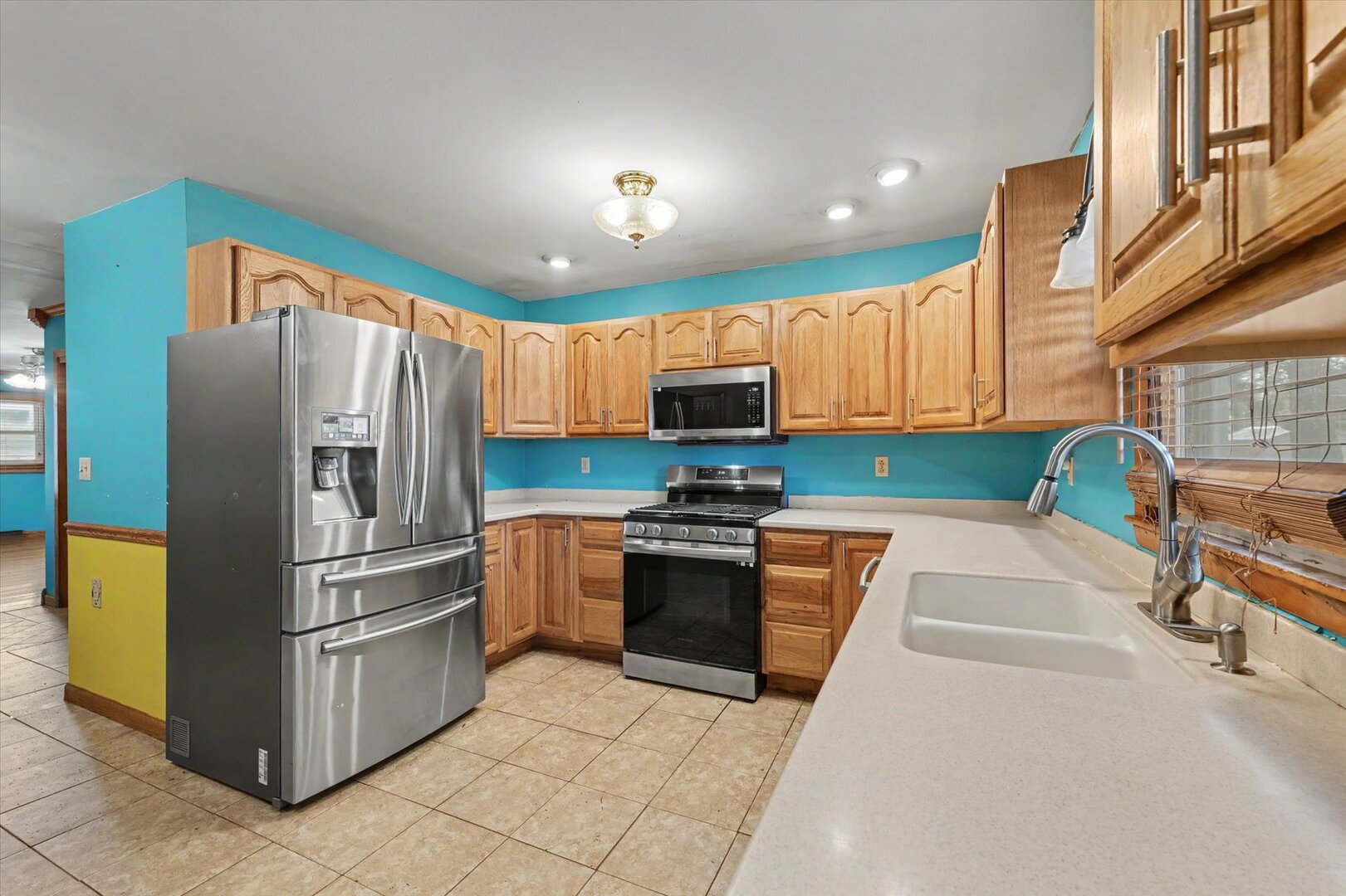 709 Mikel Drive Property Photo 12