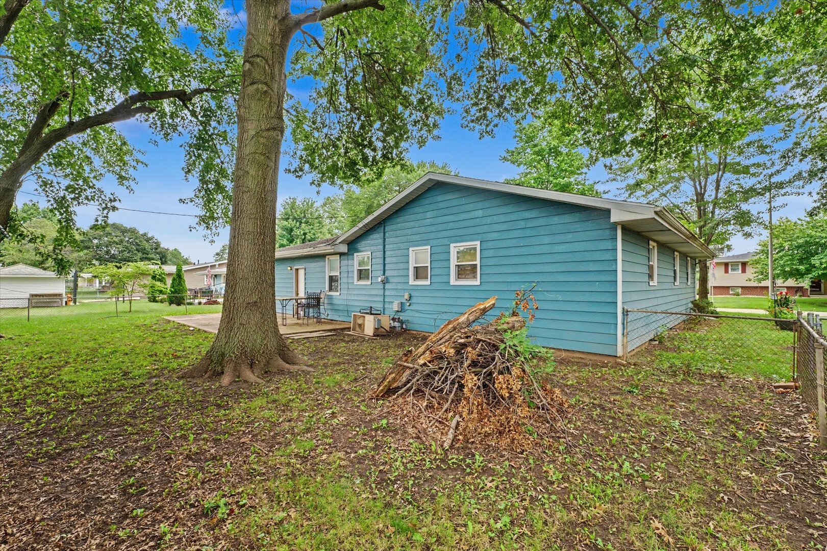 709 Mikel Drive Property Photo 32