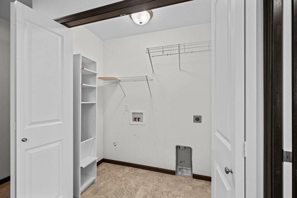 400 E Franklin Street 201 Property Photo 18