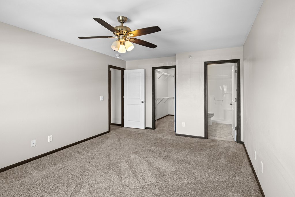 400 E Franklin Street 201 Property Photo 20