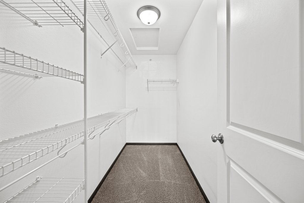 400 E Franklin Street 201 Property Photo 23
