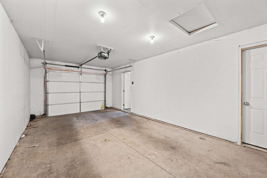 400 E Franklin Street 201 Property Photo 27