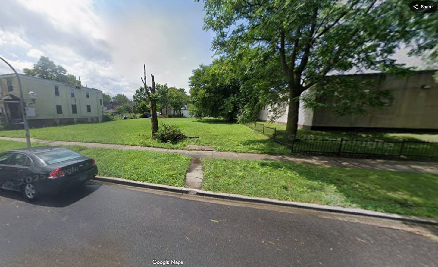 6912 S May Street Property Photo 1