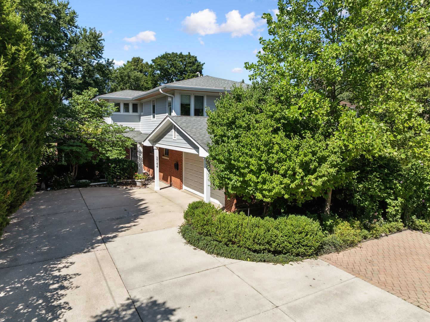 3744 Lake Avenue Property Photo 1
