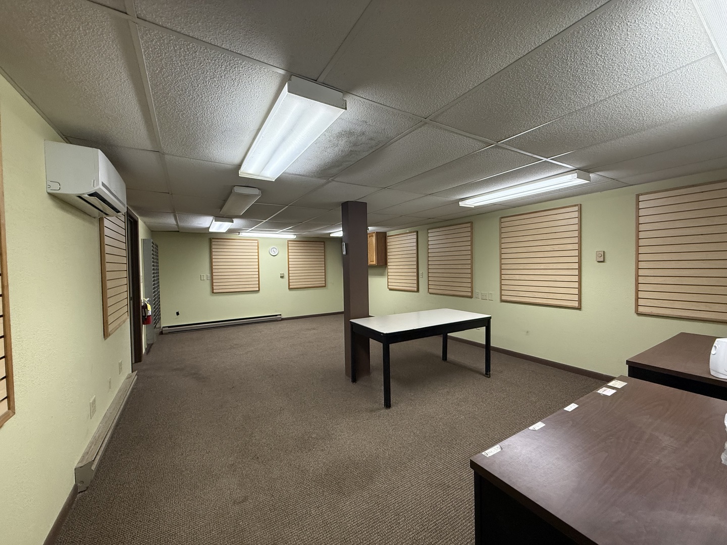 115 E South Street Property Photo 2