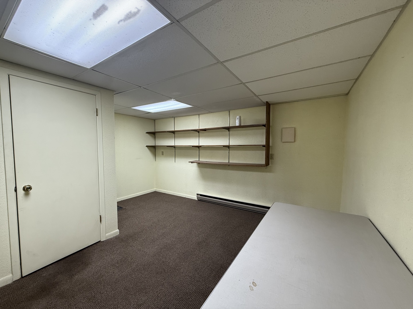 115 E South Street Property Photo 3
