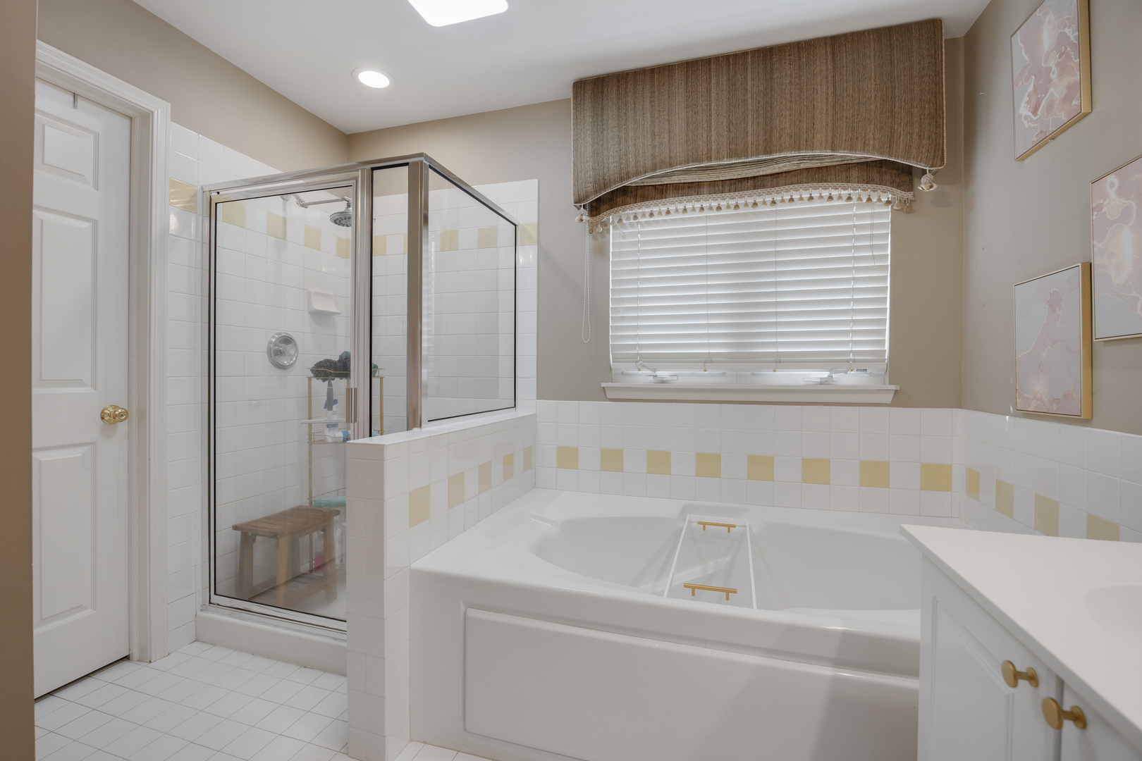 6290 Murifield Drive Property Photo 21